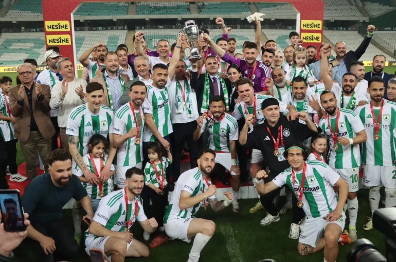 Muğlaspor şampiyonluğu Simge Sağın konseriyle kutlayacak