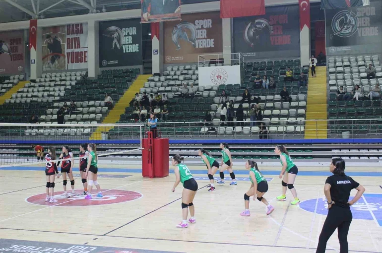 Muğlaspor’un küçük sultanları seriyi sürdürdü