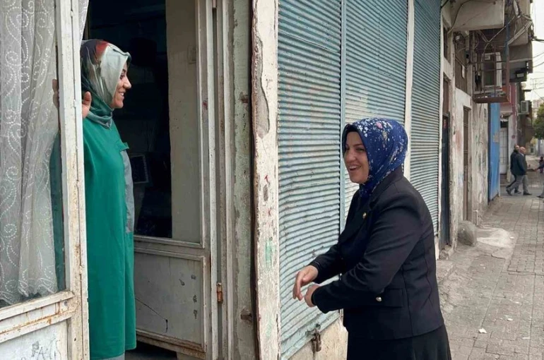 ’Muhtar ana’ kentsel dönüşüm için sahada