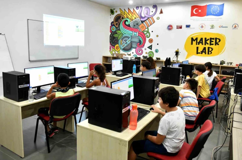 Muratpaşa’da robotik kodlama eğitimi başlıyor