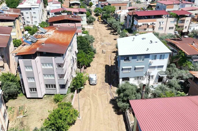 Nazilli Belediyesi Yıldıztepe’de yarım asırlık iyi içme suyu hattını yeniledi