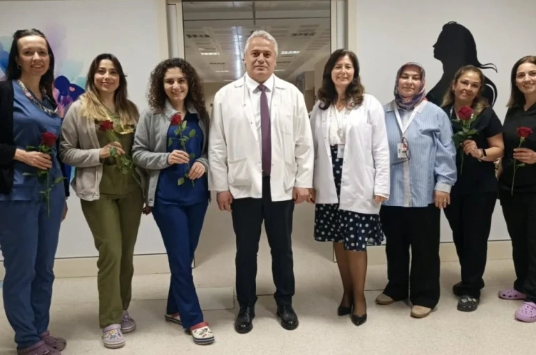 Nazilli Devlet Hastanesi’nde Ebeler Haftası kutlandı
