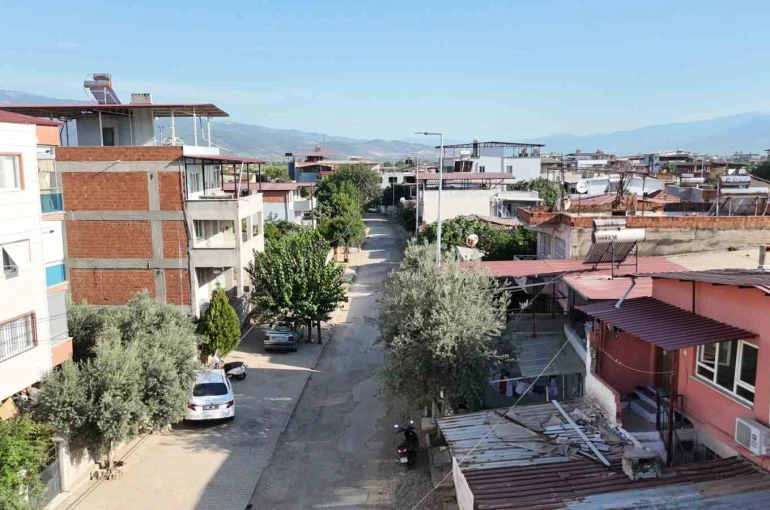 Nazilli’de 10 sokakta asfalt mesaisi başladı 