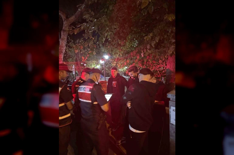Nazilli’de Trafik Jandarması’ndan huzur denetimi