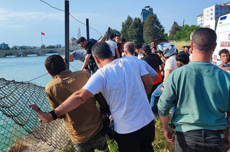 Nehirde kaybolan 17 yaşındaki genç yaşam savaşını kaybetti