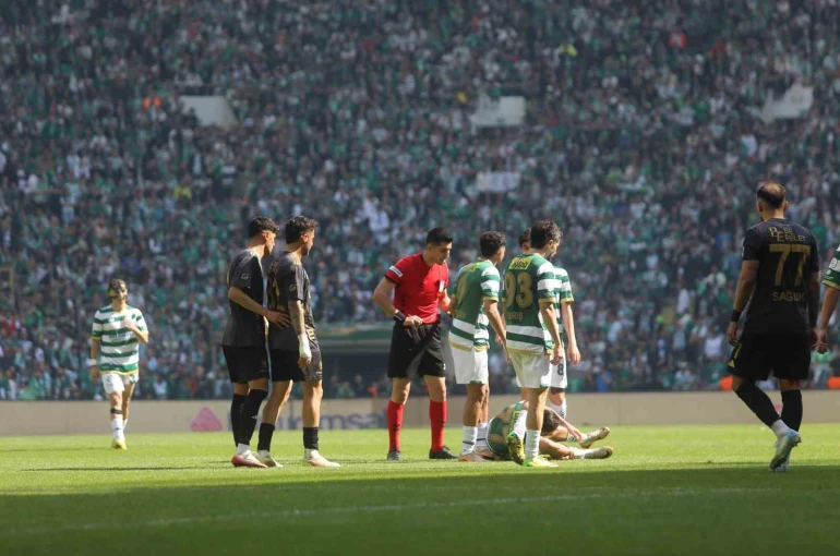 Nesine 2. Lig: Bursaspor: 1 - Somaspor: 0 (İlk yarı)