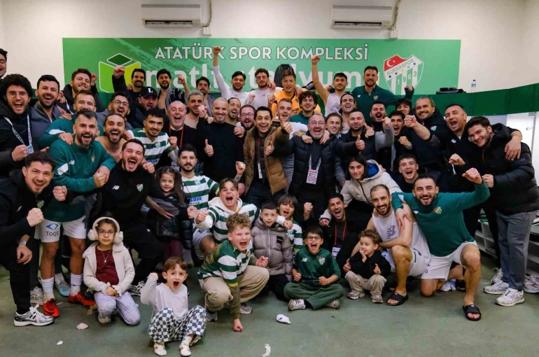 Nesine 2. Lig: Bursaspor: 2 - Güzide Gebze Spor: 0