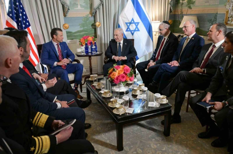 Netanyahu, ABD Savunma Bakanı Hegseth ile bir araya geldi