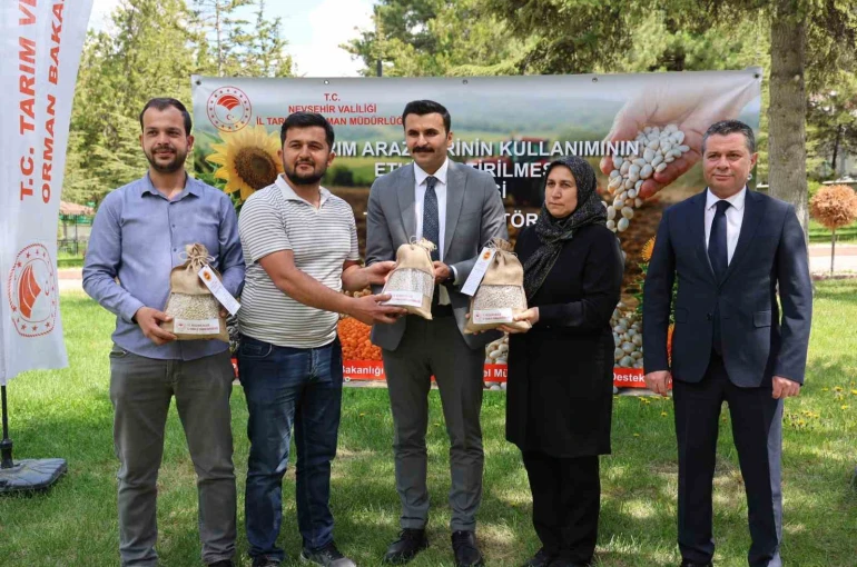 Nevşehir’de çiftçilere 22 ton tohumluk kuru fasulye dağıtıldı