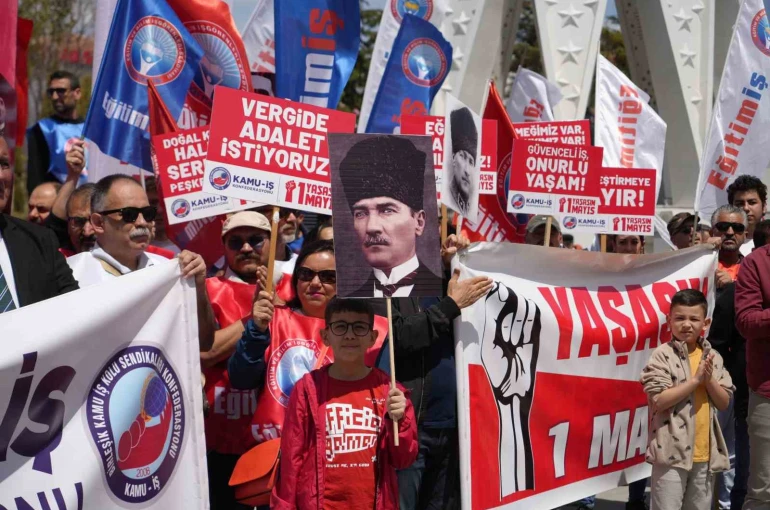 Niğde’de 1 Mayıs Emek ve Dayanışma Günü coşkuyla kutlandı