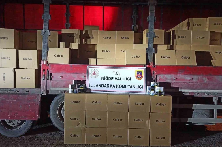 Niğde’de 8 milyon 800 bin kaçak sigara ele geçirildi