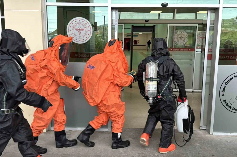 Niğde’de yangın ve KBRN tatbikatı gerçeği aratmadı