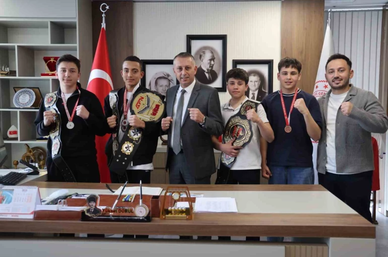Niğdeli muaythai sporcularından Türkiye dereceleri
