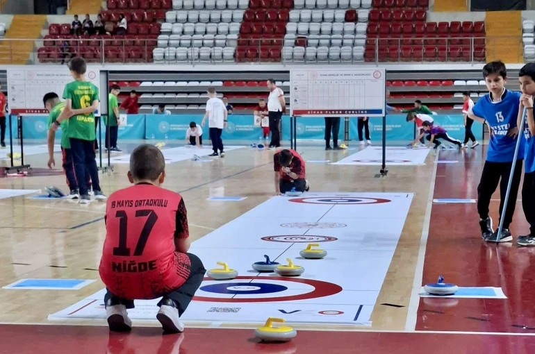Niğdeli sporcular Türkiye Şampiyonası’nda kürsüye çıktı