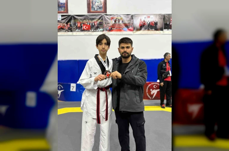 Niğdeli taekwondocudan Türkiye Şampiyonası’nda büyük başarı