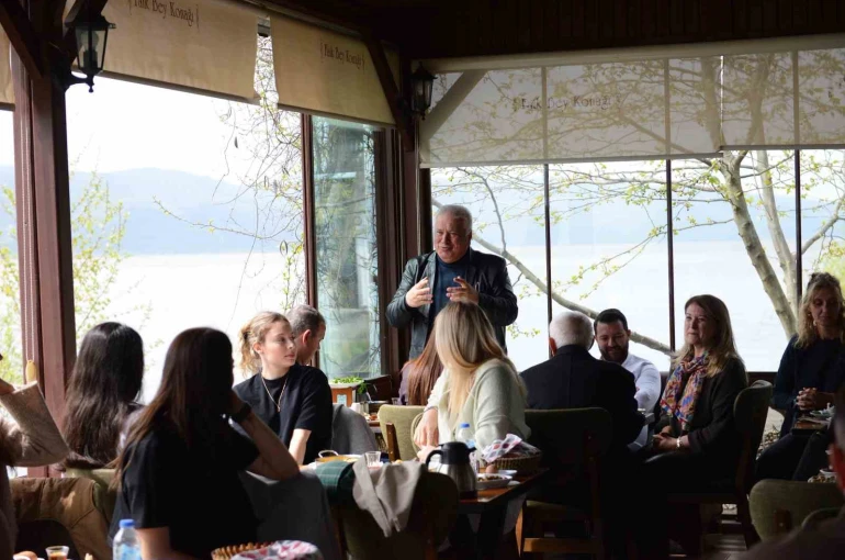 Nilüfer’in sultanları, Gölyazı’da buluştu