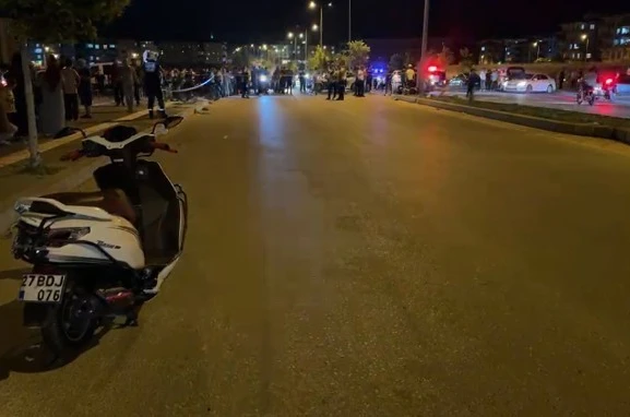 Nizip’te iki motosiklet çarpıştı: 4 yaralı
