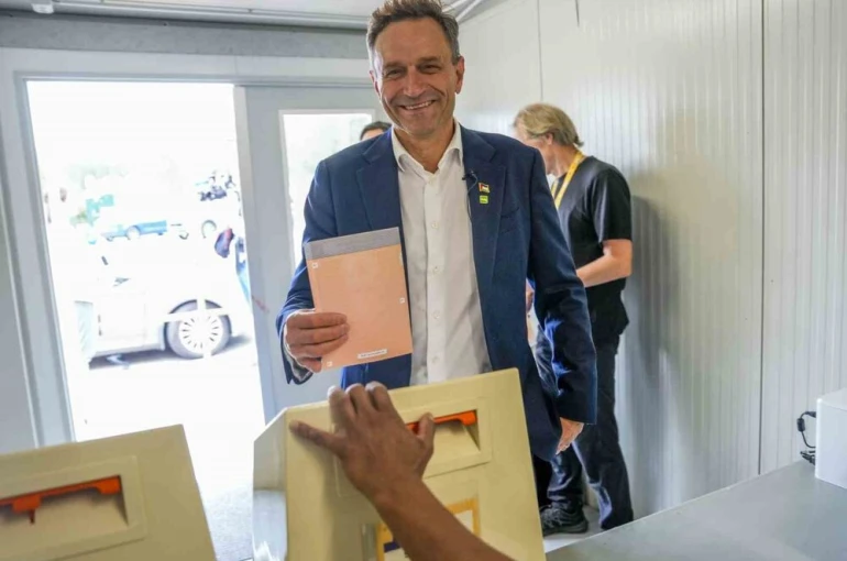 Norveç’te halk parlamento seçimleri için sandık başında