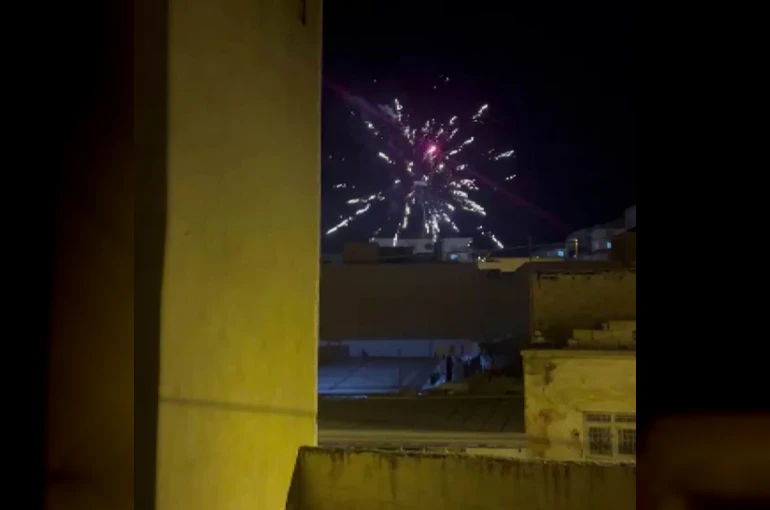 Nusaybin’de gece yarısı patlatılan havai fişekler tepki çekti