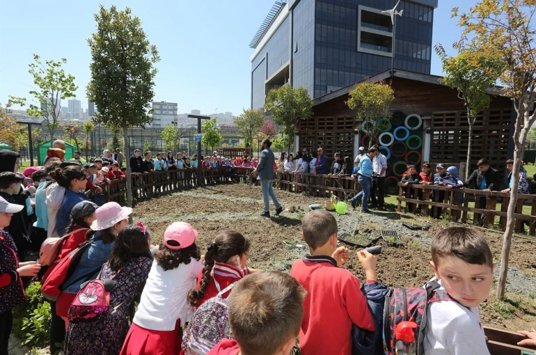 Ödüllü Canik Sıfır Atık Köyü’nde doğa dostu nesiller yetişiyor