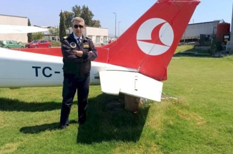 Öğretmen Pilot Emekli Kurmay Albay evinde ölü bulundu