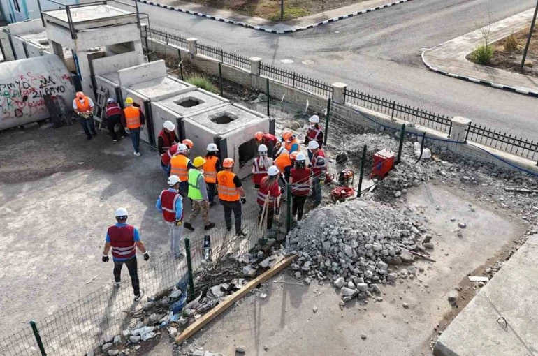 Öğretmenlere arama kurtarma eğitimi