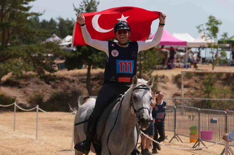 Oğuz Alper Öktem, milli sporcu oluyor
