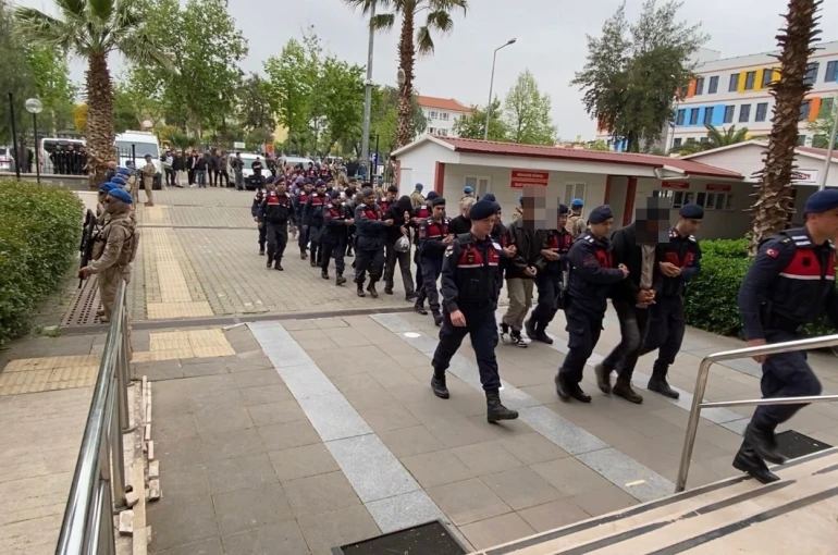 Onaylı Sertifika dolandırıcılığından gözaltına alınan 17 şüpheli adliyeye sevk edildi