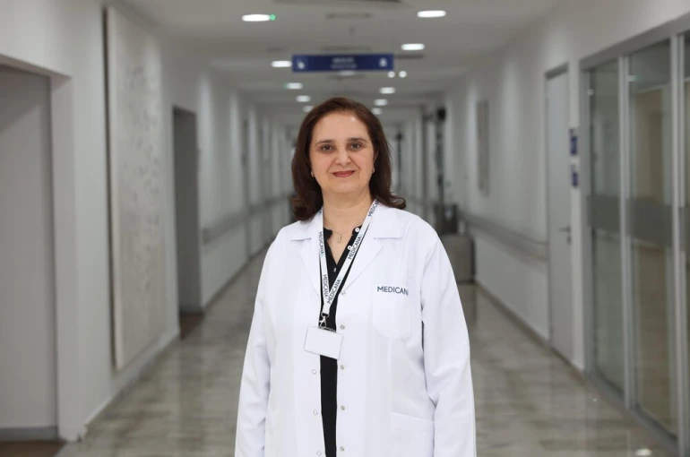 Op. Dr. Gökmengil: "Şah damarı hastalıkları felç riskini artırıyor"