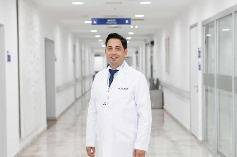 Op. Dr. Karataş: "Siyatik ağrınız bel fıtığı ile karışmasın"