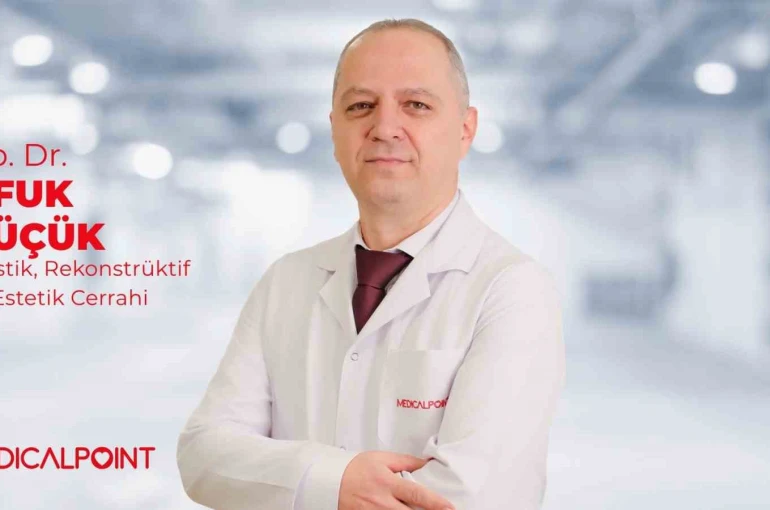 Op. Dr. Küçük: "Büyük meme sadece estetik değil, sağlık sorunu da olabilir"