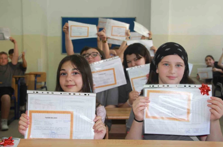 Ordu’da 123 bin öğrencinin karne heyecanı 