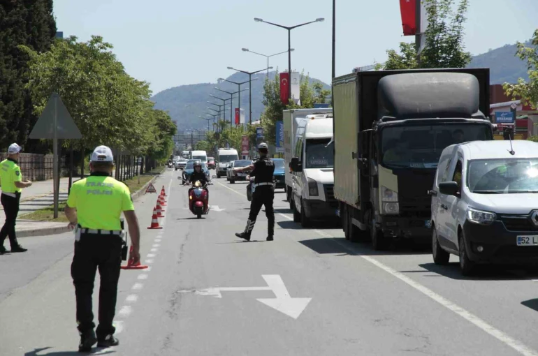 Ordu’da bir haftada 16 binden fazla araç ve sürücüsü denetlendi