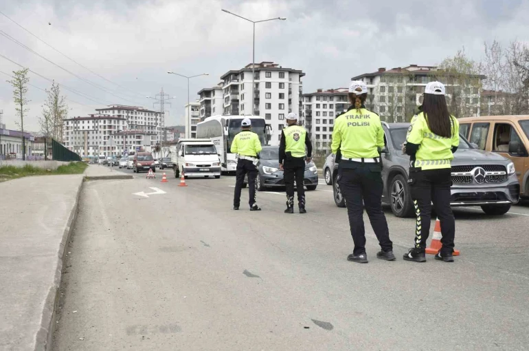 Ordu’da bir haftada 18 binden fazla araç ve sürücüsü denetlendi