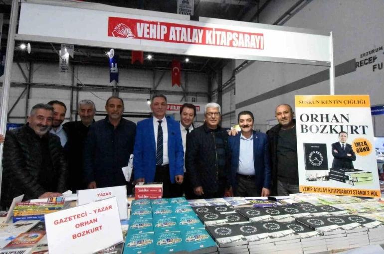 Orhan Bozkurt, "Suskun Kentin Çığlığı" ile okurlarıyla buluştu
