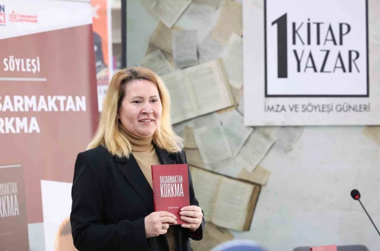 Osmangazi Belediyesi sevilen yazarları okurlarıyla buluşturuyor