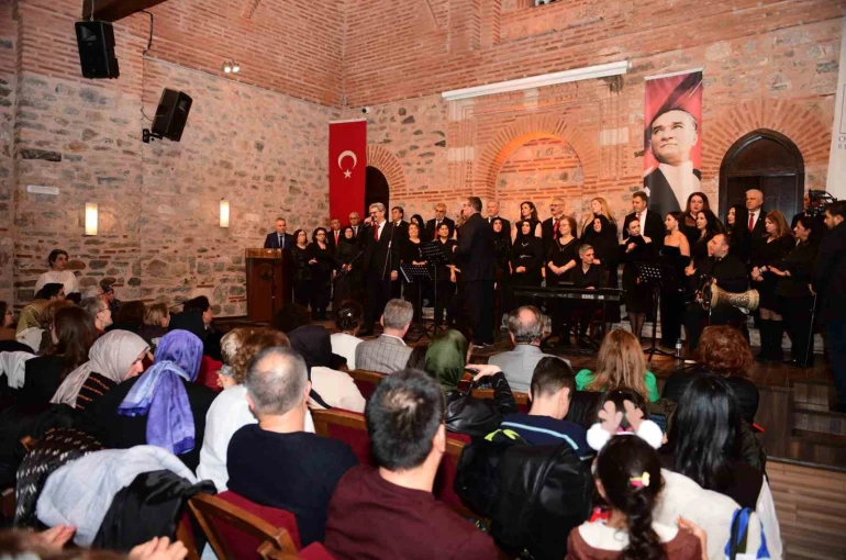 Osmangazi Belediyesi’nden türkülerle dolu unutulmaz konser