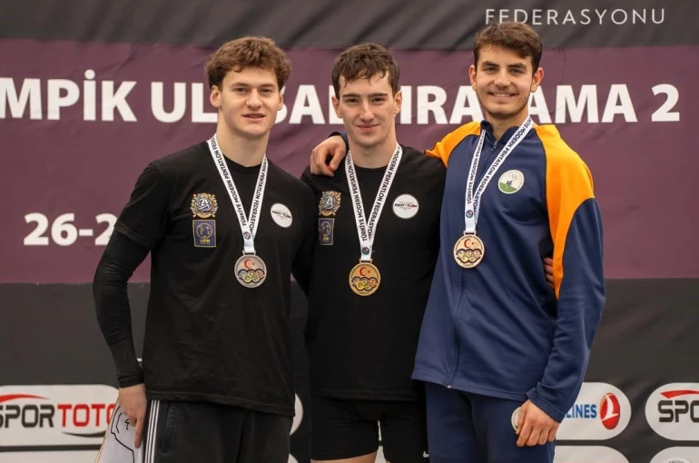 Osmangazi Belediyesporlu Arda Meriç’ten bronz madalya