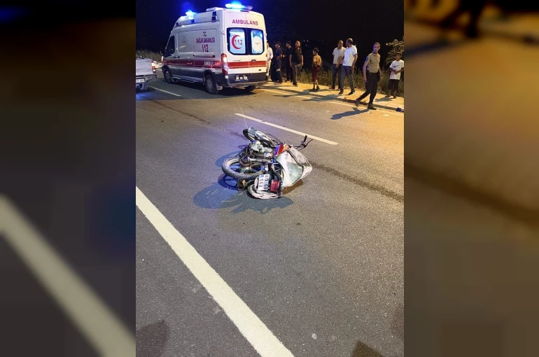 Osmaniye’de 2 motosikletin karıştığı kazada sürücüler yaralandı