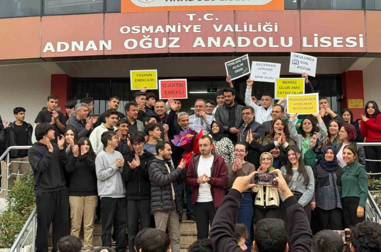 Osmaniye’de 40 yıllık meslek hayatı alkışlarla taçlandı