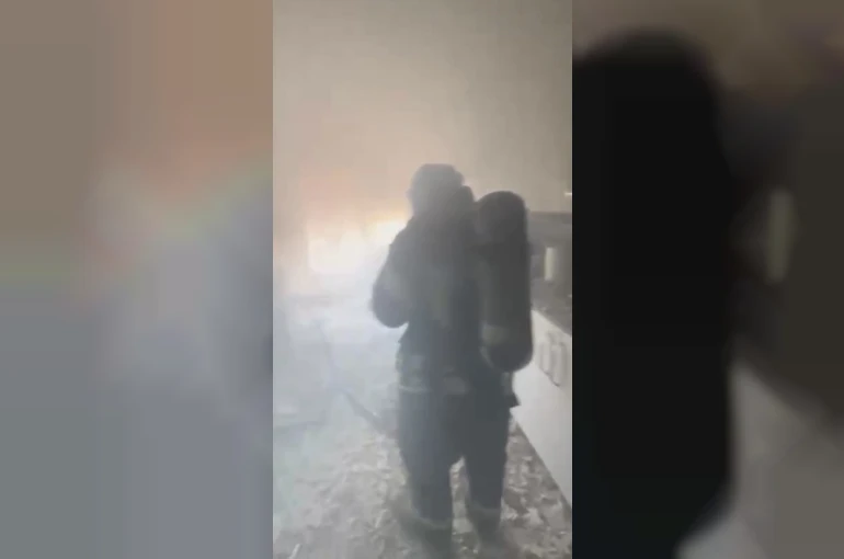 Osmaniye’de apartmanın 3’üncü katında çıkan yangın söndürüldü