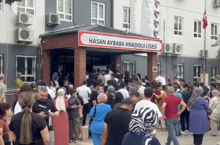 Osmaniye’de LGS’de 8 bin 316 öğrenci hayalindeki lise için ter döktü