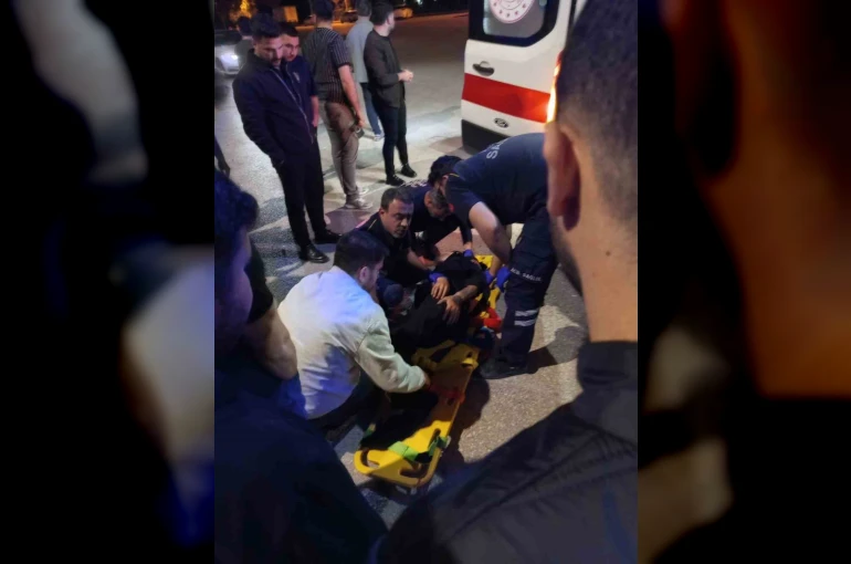 Otomobil ile motosiklet çarpıştı: 1 yaralı