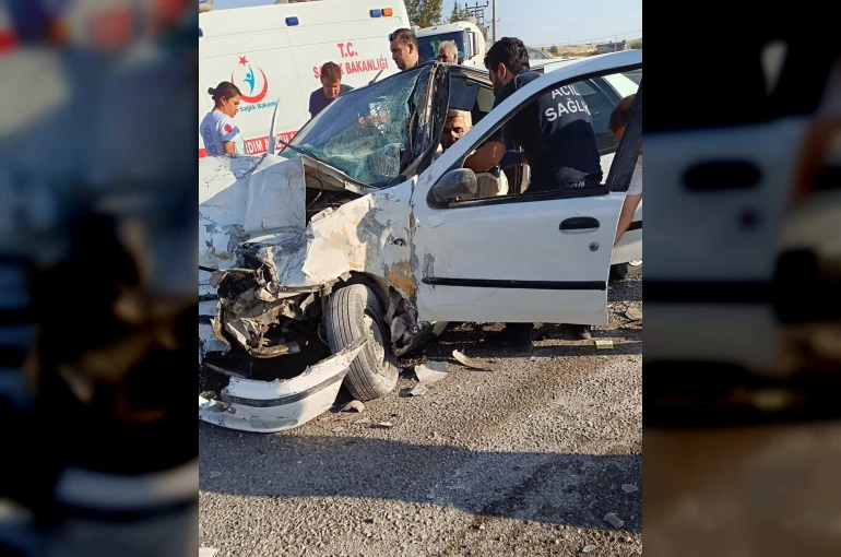 Otomobil ile tır çarpıştı: 2 yaralı