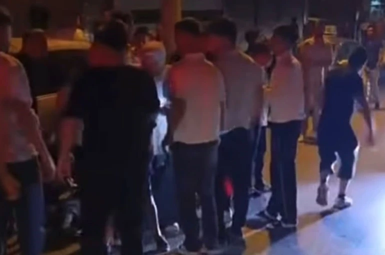 Otomobilin çarptığı 6 yaşındaki çocuk hayatını kaybetti, ailenin feryatları yürek dağladı