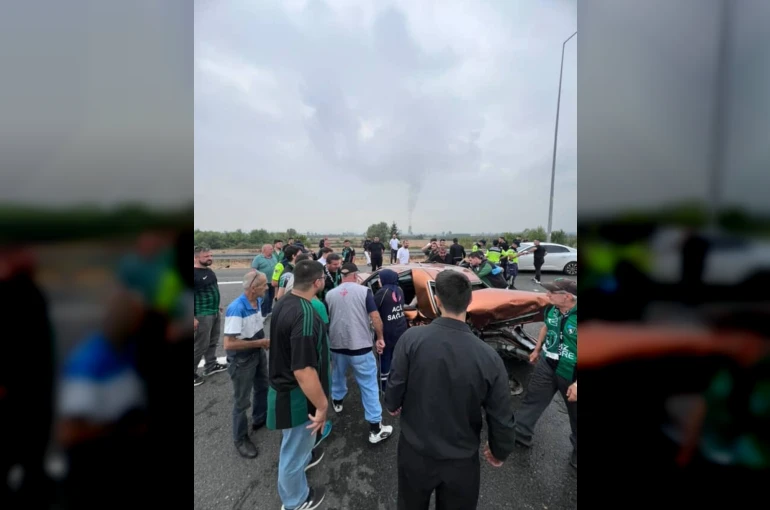 Otoyolda aracın hurdaya döndüğü kazada acı haber: Karı koca hastanede vefat etti