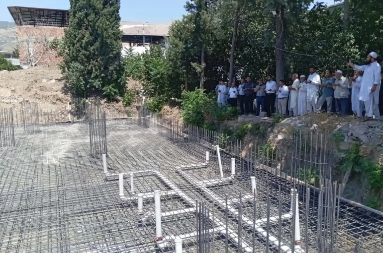 Ovakent’te İmam Buhari Camii’nin temeli dualarla atıldı