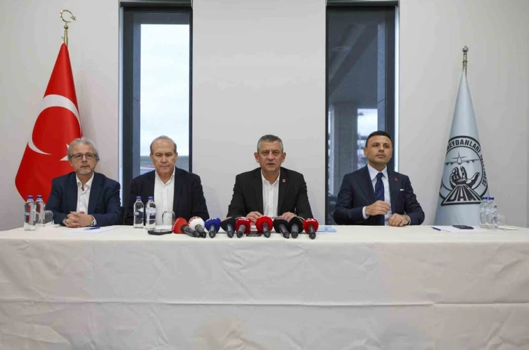 Özgür Özel: "Bundan sonraki süreçte Gazze yönetiminde Filistinlilerin söz sahibi olması lazım"
