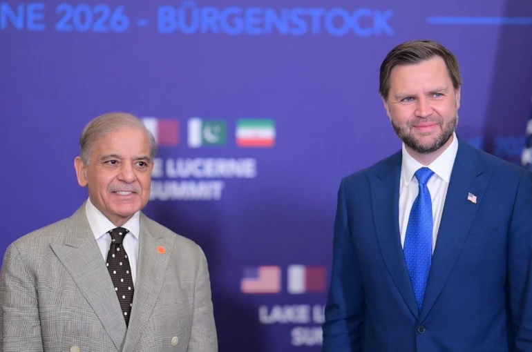 Pakistan Başbakanı Şerif, ABD heyetiyle bir araya geldi