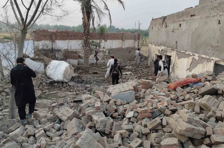 Pakistan’daki karakol saldırısında can kaybı 15’e yükseldi